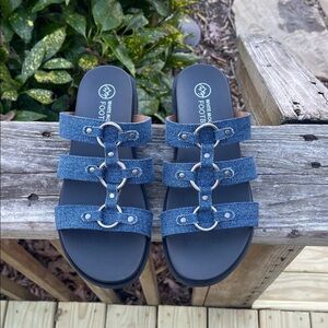 White Mountain Women's Koala Denim Slide Sandals Size 8 -New